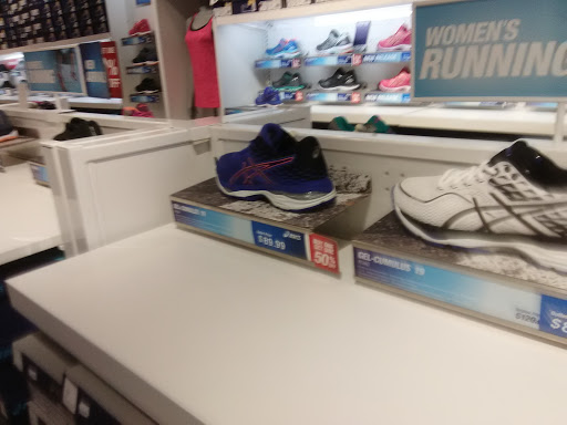 Shoe Store «ASICS Outlet», reviews and photos, 5050 Factory Shops Blvd #830, Castle Rock, CO 80108, USA