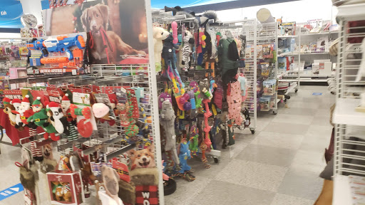 Clothing Store «Ross Dress for Less», reviews and photos, 15301 Manchester Rd, Ballwin, MO 63011, USA