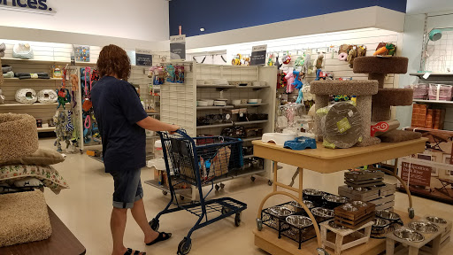 Department Store «Marshalls», reviews and photos, 5720 Lakewood Towne Center Blvd SW, Lakewood, WA 98499, USA