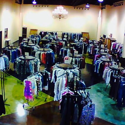 Consignment Shop «Deja Vu / DeJa Kids Consignment Boutique Tuscaloosa», reviews and photos, 1825 Mcfarland Blvd N #120, Tuscaloosa, AL 35406, USA