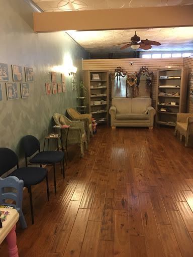 Lingerie Store «Creative Woman Wizard of Bras», reviews and photos, 1530 S Myrtle Ave, Monrovia, CA 91016, USA