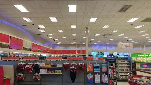 Department Store «Target», reviews and photos, 3885 E Main St, St Charles, IL 60174, USA