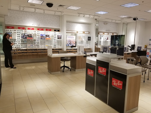 Eye Care Center «LensCrafters», reviews and photos, 1455 NW 107th Ave #790, Doral, FL 33172, USA