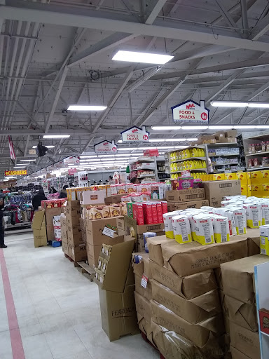 Discount Store «National Wholesale Liquidators», reviews and photos, 725 William T Morrissey Blvd, Dorchester, MA 02122, USA