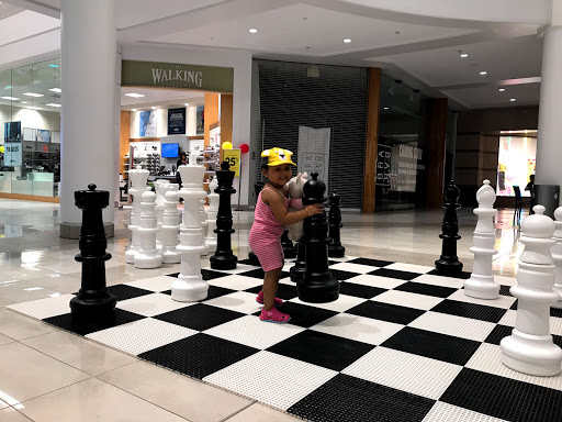 Shopping Mall «Menlo Park Mall», reviews and photos, 55 Parsonage Rd, Edison, NJ 08837, USA