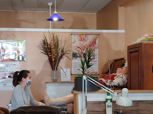 Nail Salon «First Nails», reviews and photos, 536 E Perkins St, Ukiah, CA 95482, USA