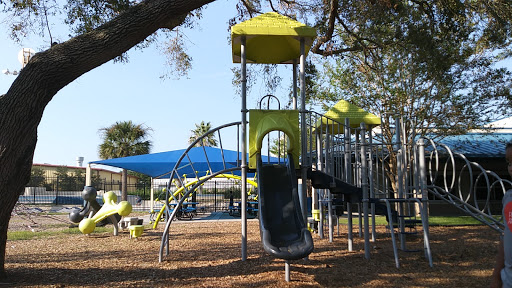 Recreation Center «Martin Luther King, Jr. Recreation Center», reviews and photos, 550 Laura Ln, Dunedin, FL 34698, USA