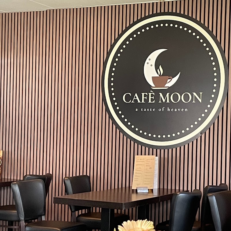 Café Moon