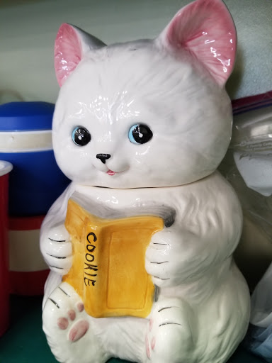 Thrift Store «Outreach Thrift Store», reviews and photos, 1715 S Rutherford Blvd, Murfreesboro, TN 37130, USA