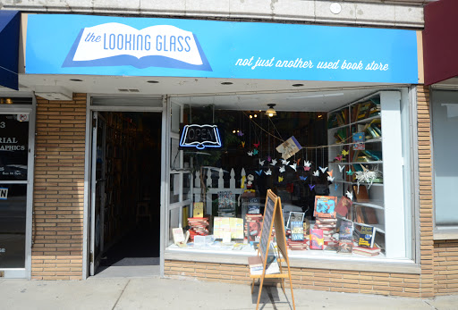 Used Book Store «The Looking Glass», reviews and photos, 823 S Oak Park Ave, Oak Park, IL 60304, USA