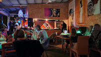 Atmosphère du Restaurant créole Le Zanzibar ( chez Marie ) à Saint-François - n°6