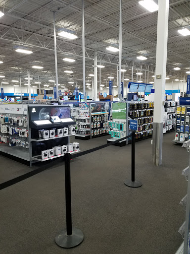Electronics Store «Best Buy», reviews and photos, 26 Plaza Dr, Fairview Heights, IL 62208, USA