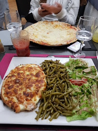 Plats et boissons du Pizzeria Chez Laurette à Baume-les-Dames - n°17