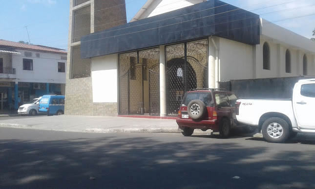 Opiniones de Iglesia San Rafael De Colon en Portoviejo - Iglesia