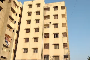 Radha Kishan Apartment image