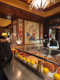 Atmosphère du Restaurant français Au Pied de Cochon à Paris - n°13
