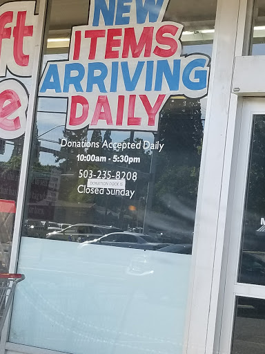 Thrift Store «TC Resale & Donation Thrift Store», reviews and photos, 5050 SE 82nd Ave, Portland, OR 97266, USA