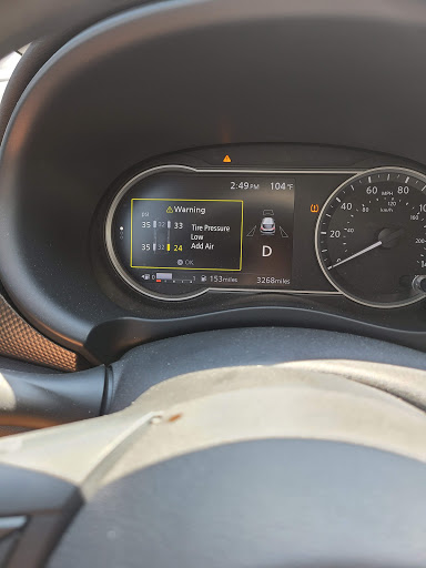 Tire Shop «Discount Tire Store - Irving, TX», reviews and photos, 3516 W Airport Fwy, Irving, TX 75062, USA