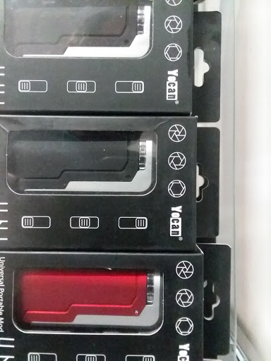 Variety Store «The Vape Shop», reviews and photos, 1170 Oslo Rd #2, Vero Beach, FL 32962, USA