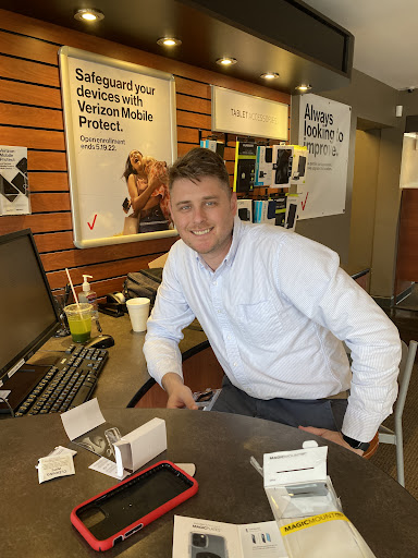 Cell Phone Store «Verizon Authorized Retailer – Cellular Sales», reviews and photos, 5310 Main St, Spring Hill, TN 37174, USA