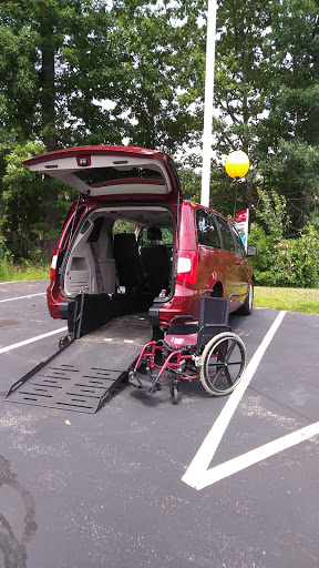 Car Dealer «New England Motor Car Company», reviews and photos, 13 River Rd, Hudson, NH 03051, USA