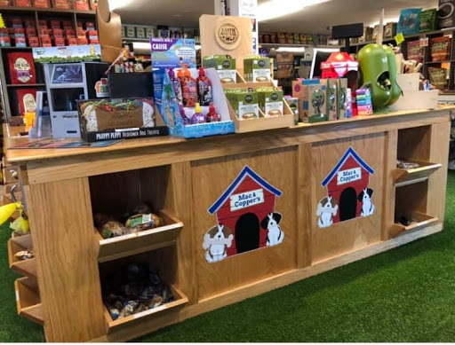 Pet Supply Store «Pet Supply Outlet», reviews and photos, 150 Spaulding Tpke, Portsmouth, NH 03801, USA