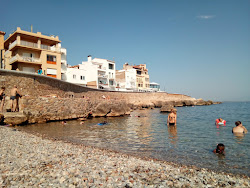 Photo de Platja Port d'en Perris avec un niveau de propreté de très propre