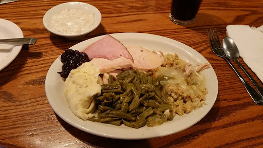 American Restaurant «Cracker Barrel Old Country Store», reviews and photos, 2115 S Church St, Murfreesboro, TN 37130, USA