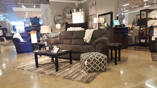 Furniture Store «Ashley HomeStore», reviews and photos, 2915 N Dale Mabry Hwy, Tampa, FL 33607, USA