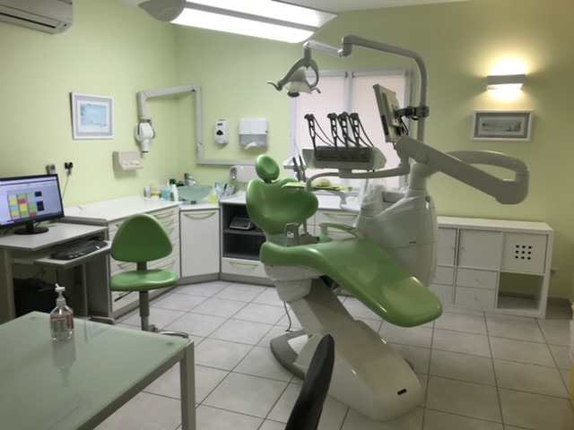 Cabinet dentaire Dr PUJOL Claire à Salses-le-Château