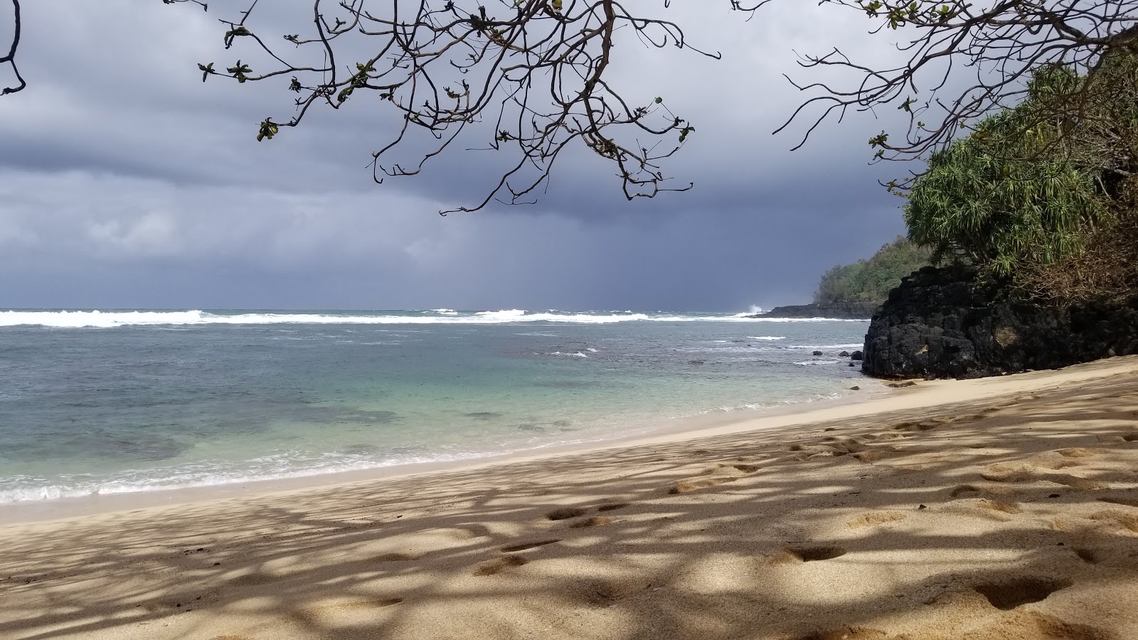 Hideaways Beach photo #8