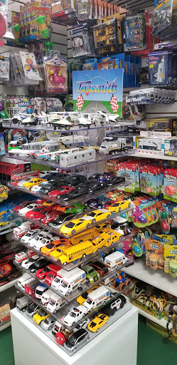 Toy Store «Greenpoint Toy Center», reviews and photos, 738 Manhattan Ave, Brooklyn, NY 11222, USA