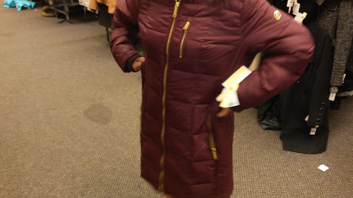 Clothing Store «Burlington Coat Factory», reviews and photos, 600 Northtown Dr, Blaine, MN 55434, USA