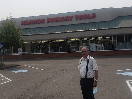 Shopping Mall «Cedar Hills Shopping Center», reviews and photos, 10180 SW Park Way, Portland, OR 97225, USA