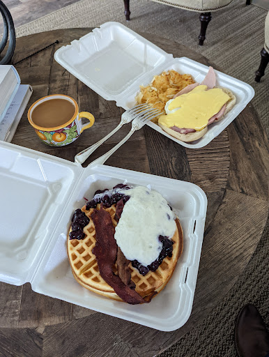 Family Restaurant «Blueberry Hills Farm», reviews and photos, 1315 Washington St, Manson, WA 98831, USA