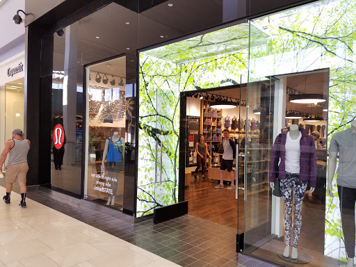 lululemon, 4400 Ashford Dunwoody Rd #2405, Dunwoody, GA 30346, USA, 