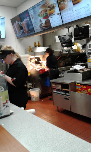 Department Store «Walmart Supercenter», reviews and photos, 201 Edwards Blvd, Lake Geneva, WI 53147, USA