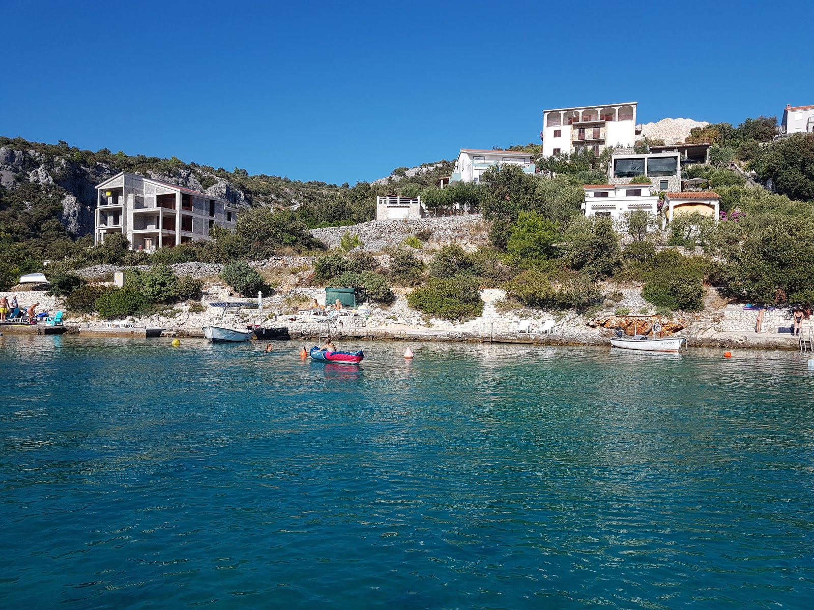 Photo de Uvala Sicenica II avec petite baie