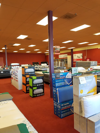 Mattress Store «Mattress Firm Elverson», reviews and photos, 246 Crossings Blvd, Morgantown, PA 19543, USA