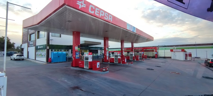 Estación de servicio Cepsa RIVAS