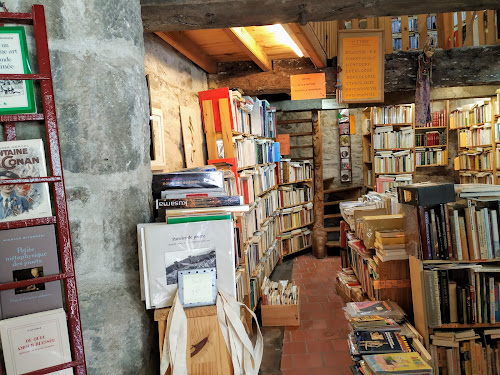 Librairie de livres d'occasion Librairie ALCYON - Anne CERAN Montolieu