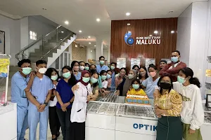Klinik Mata Utama Maluku image