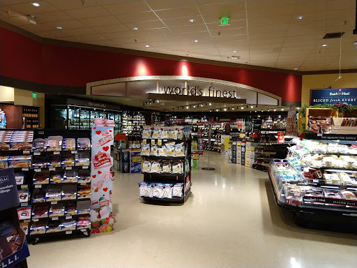 Grocery Store «Safeway», reviews and photos, 645 N San Antonio Rd, Mountain View, CA 94040, USA