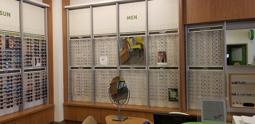 Eye Care Center «Pearle Vision», reviews and photos, 3063 Meadowlark Lane #10, Altoona, WI 54720, USA