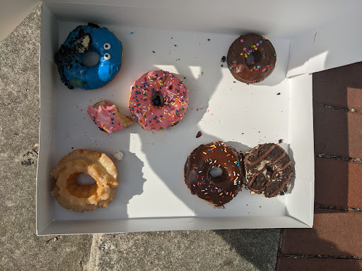 Donut Shop «Hurts Donut Company», reviews and photos, 320 Park Central W, Springfield, MO 65806, USA