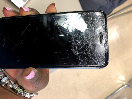 Mobile Phone Repair Shop «iFixScreens», reviews and photos, 518 Commack Rd, Deer Park, NY 11729, USA