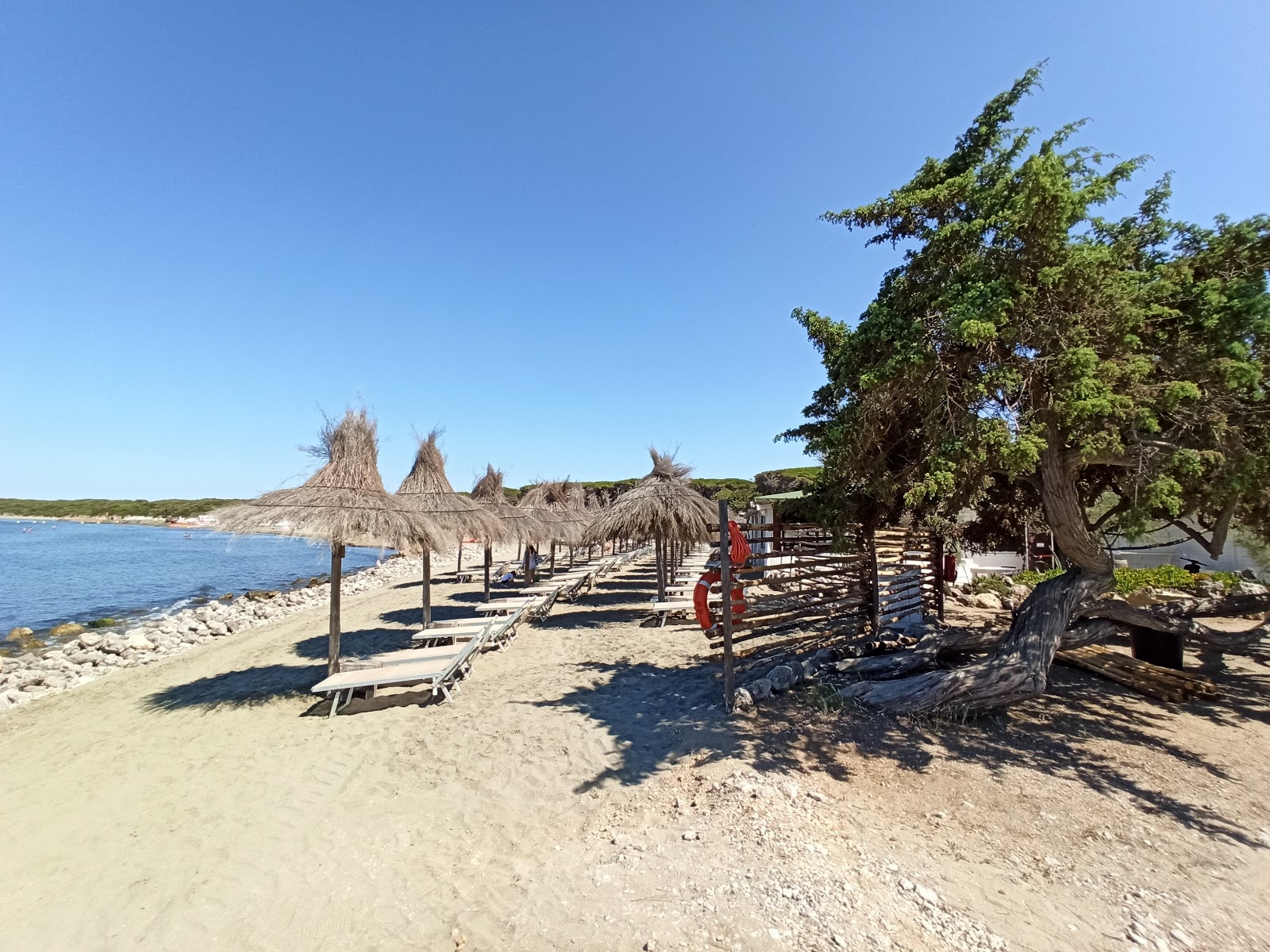 Foto de Al Cartello beach - lugar popular entre los conocedores del relax