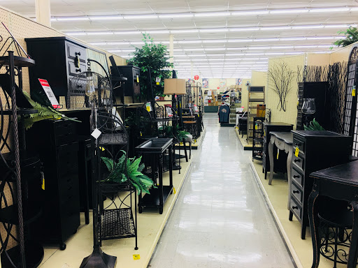 Craft Store «Hobby Lobby», reviews and photos, 950 W Poplar Ave, Collierville, TN 38017, USA