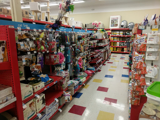 Pet Supply Store «Petco Animal Supplies», reviews and photos, 516 Valley Mall Pkwy, East Wenatchee, WA 98802, USA