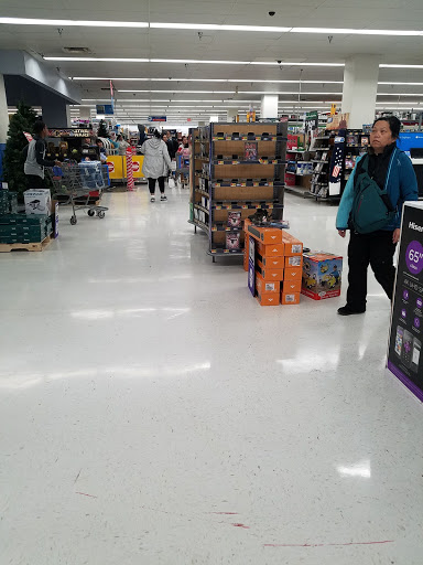 Shopping Mall «Hilltop Mall», reviews and photos, 2200 Hilltop Mall Rd, Richmond, CA 94806, USA